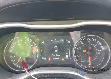 2017 Jeep Cherokee Latitude Fwd from USA, damaged, VIN 1C4PJLCB9HW508311